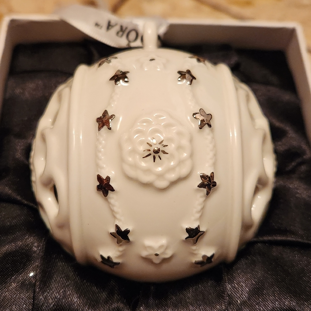 Pandora Ball Ornament - Picture 3 of 6